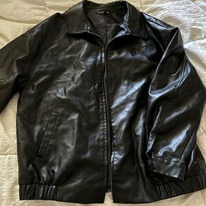 Leather Bomber Jacket 🖤